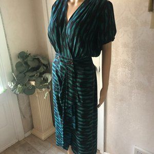 La Femme, Paris, New York,  100% Green and Black Silk.